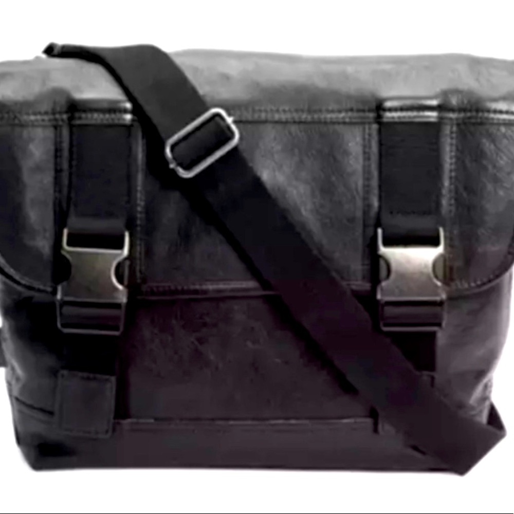 Frye and Co Messenger Bag “Cody”
